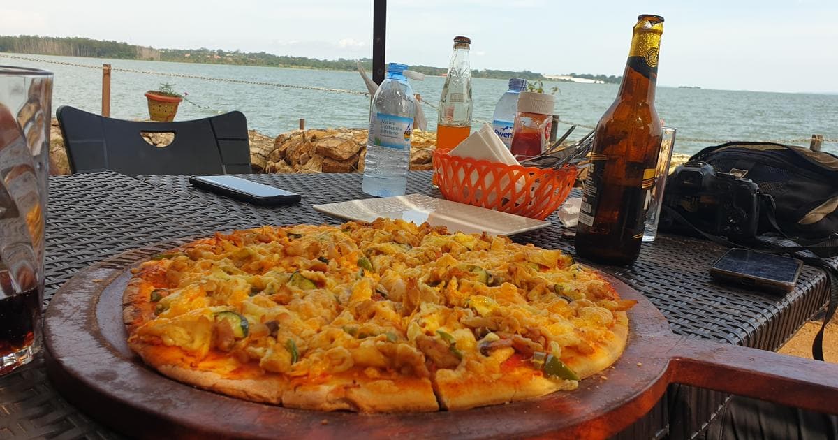 Despedida con el lago Victoria de fondo