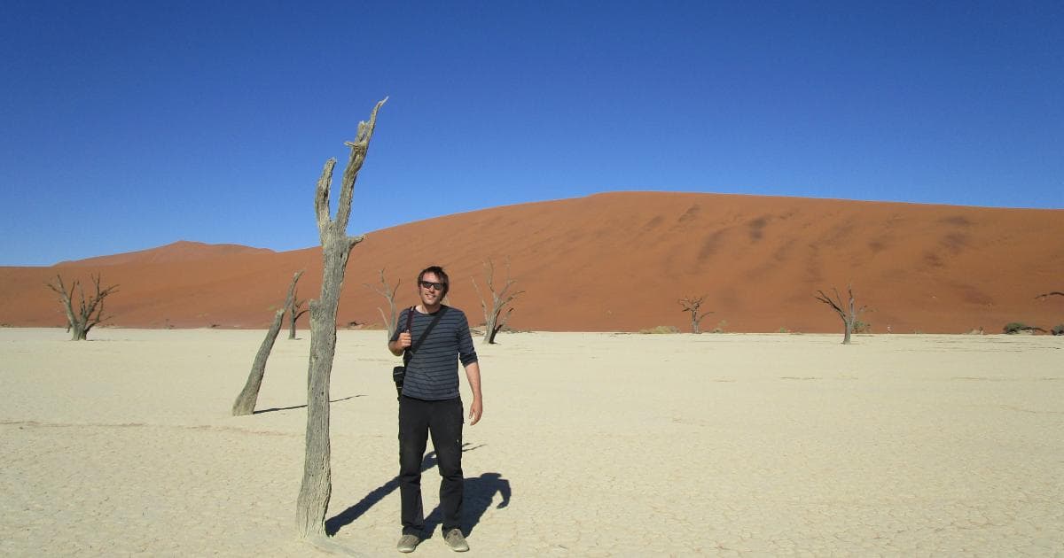 Alvaro en Deadvlei